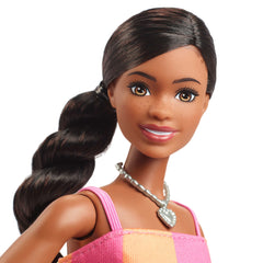 Barbie Family & Friends Barbie “Brooklyn” Fashion Doll & Accessories Dress-Up Set With 2 Looks