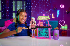 Monster High Lagoona Blue Fashion Doll And Playset, Scare-Adise Island Snack Shack With Food Accessories