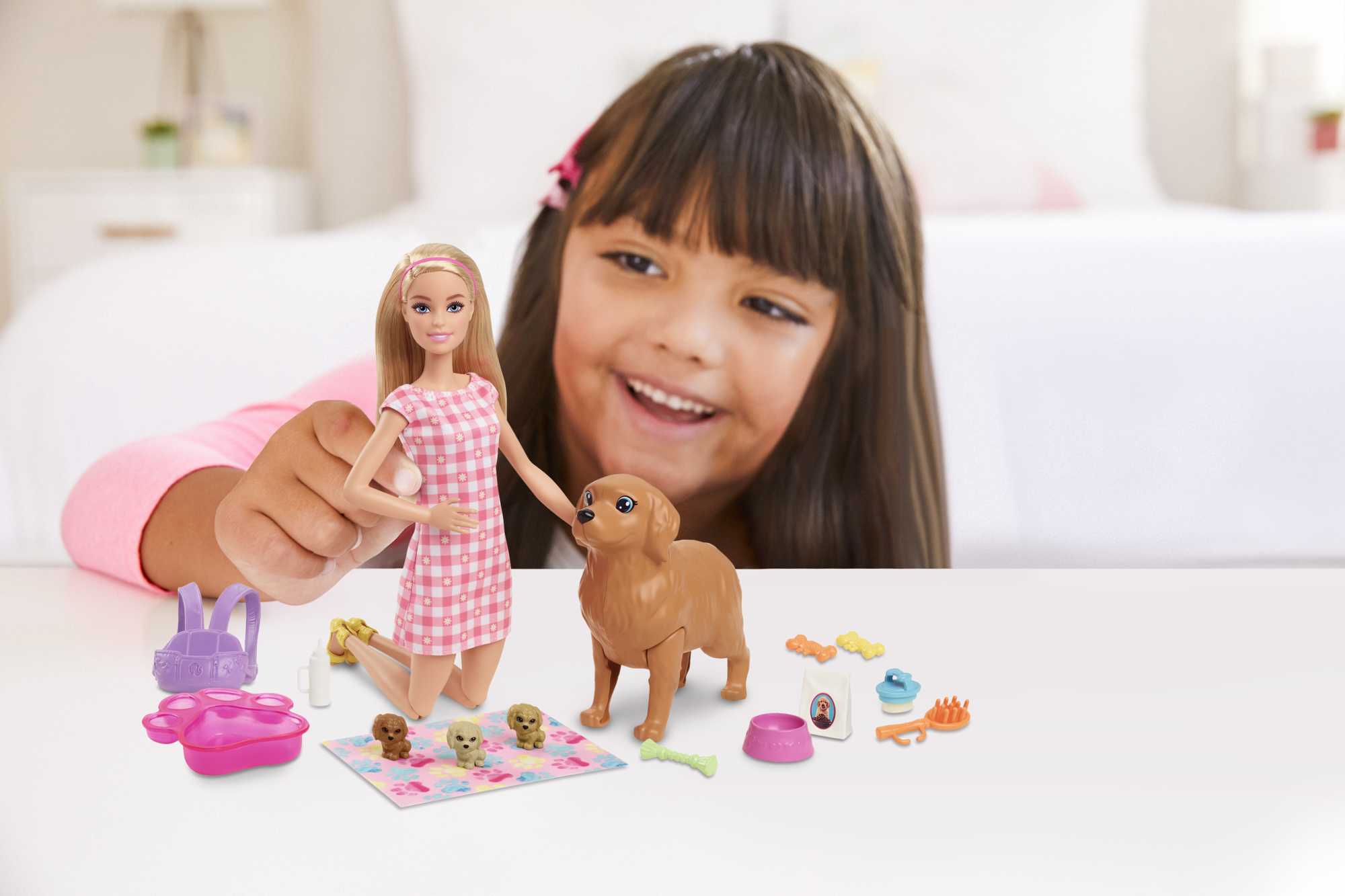 Barbie Set de Juego Cachorros Recién Nacidos